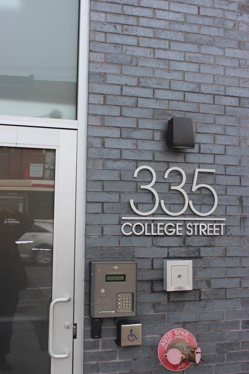 Atlas Suites- Furnished Apartments-College Street, Toronto Exteriör bild