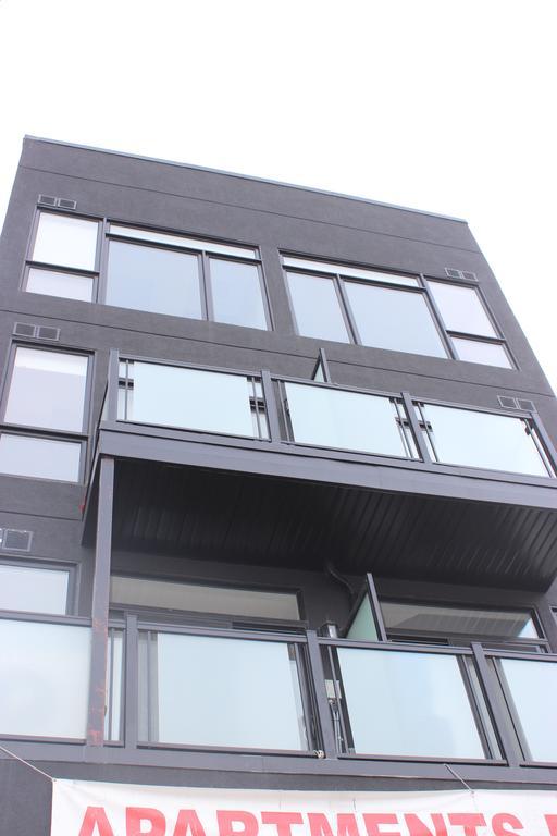 Atlas Suites- Furnished Apartments-College Street, Toronto Exteriör bild